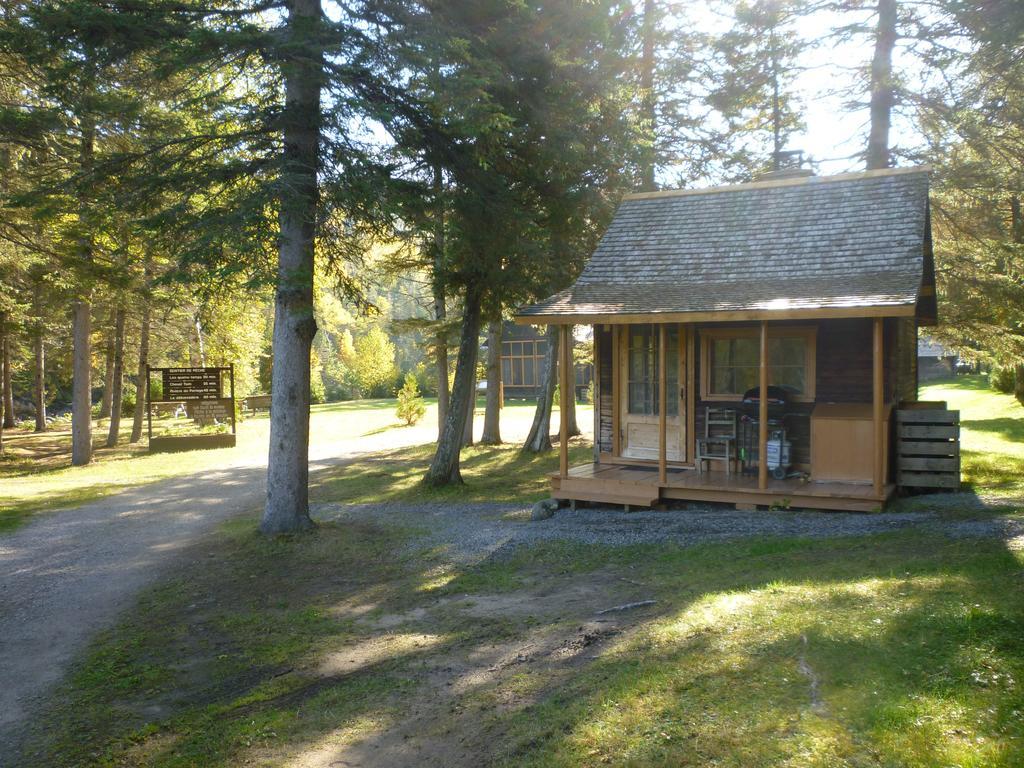 Villa Rivière Petit Saguenay Camera foto