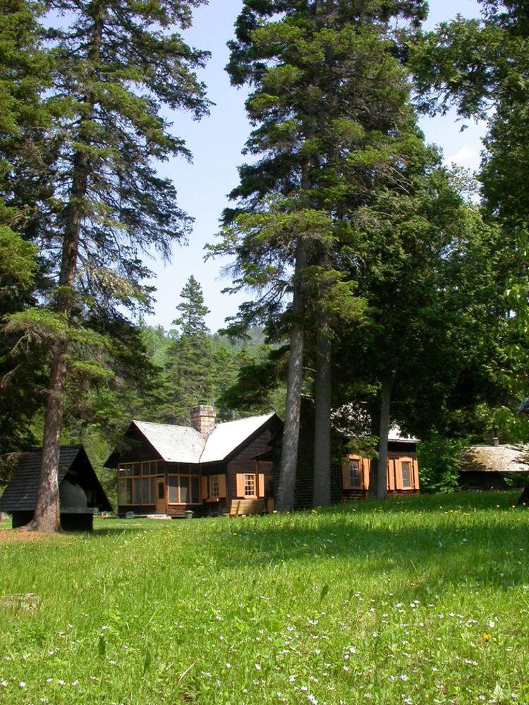 Villa Rivière Petit Saguenay Esterno foto