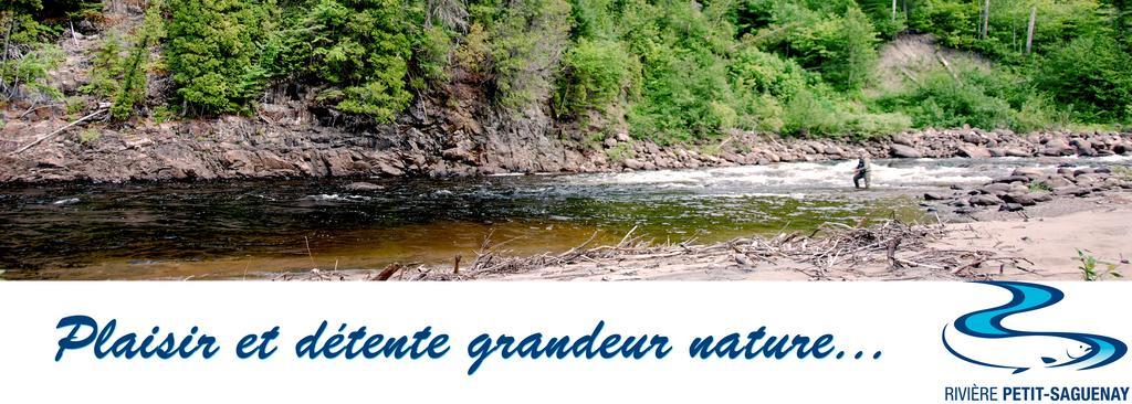 Villa Rivière Petit Saguenay Esterno foto