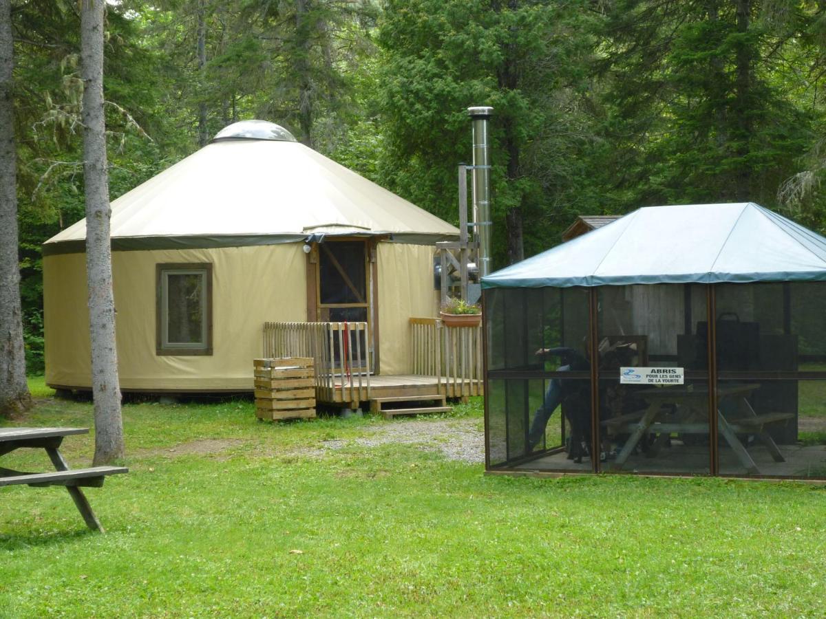 Villa Rivière Petit Saguenay Esterno foto